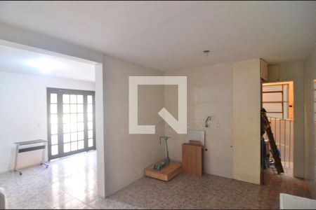 Casa à venda com 200m², 7 quartos e 5 vagasSala