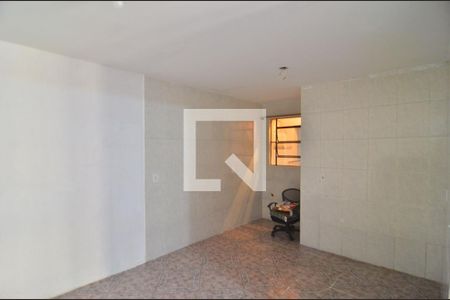 Casa à venda com 200m², 7 quartos e 5 vagasSala