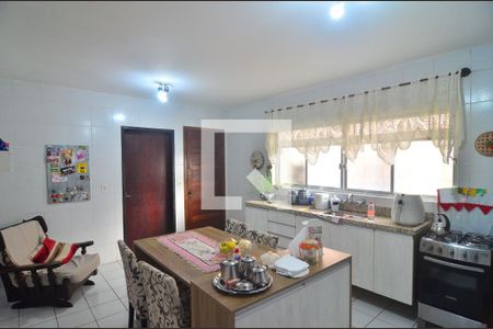 Casa à venda com 200m², 7 quartos e 5 vagasCozinha