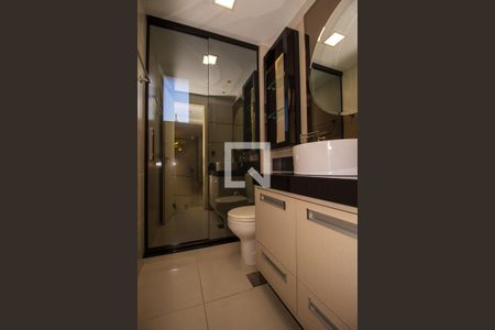 Apartamento à venda com 77m², 2 quartos e 2 vagas