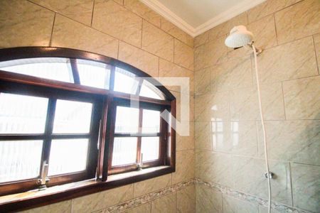 Casa para alugar com 168m², 3 quartos e 2 vagasBanheiro 1