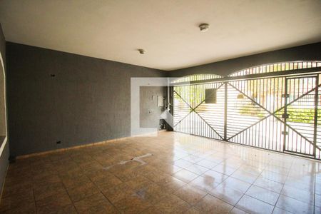 Casa para alugar com 168m², 3 quartos e 2 vagasGaragem
