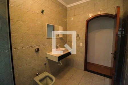 Casa para alugar com 168m², 3 quartos e 2 vagasBanheiro 1