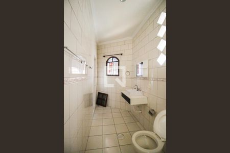 Casa para alugar com 168m², 3 quartos e 2 vagasBanheiro da Suíte