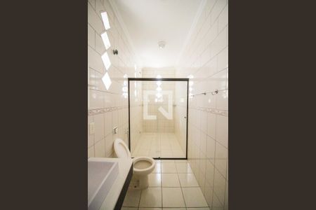 Casa para alugar com 168m², 3 quartos e 2 vagasBanheiro da Suíte