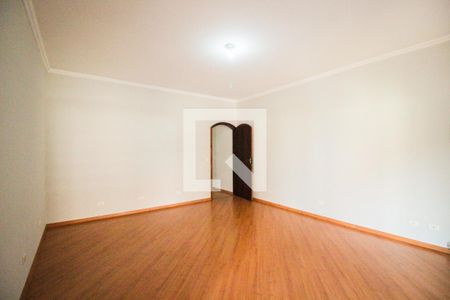 Casa para alugar com 168m², 3 quartos e 2 vagasSuíte