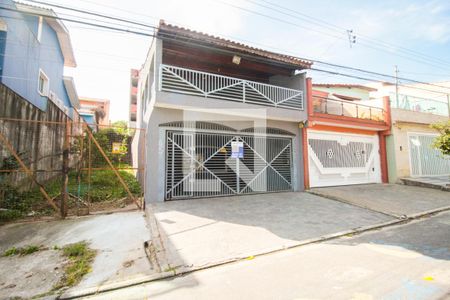 Casa para alugar com 168m², 3 quartos e 2 vagasFachada