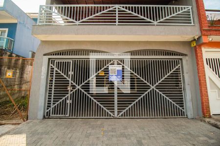 Casa para alugar com 168m², 3 quartos e 2 vagasFachada