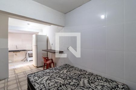 Quarto e Sala de casa para alugar com 1 quarto, 40m² em Vila Celeste, São Paulo