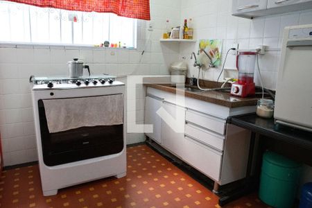 Casa à venda com 180m², 3 quartos e 2 vagasCozinha