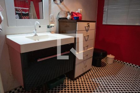 Casa à venda com 180m², 3 quartos e 2 vagasLavabo