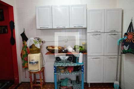 Casa à venda com 180m², 3 quartos e 2 vagasCozinha