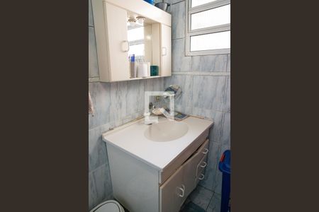 Casa à venda com 180m², 3 quartos e 2 vagasBanheiro