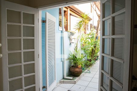 Casa à venda com 180m², 3 quartos e 2 vagasQuarto Edícula