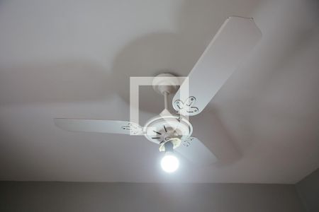 Quarto de apartamento para alugar com 2 quartos, 80m² em Pompéia, Santos