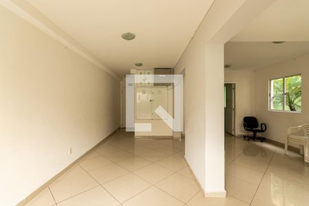 Apartamento à venda com 55m², 2 quartos e 1 vaga Apartamento à venda com 55m², 2 quartos e 1 vagaSalão de festas
