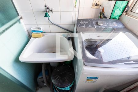 Apartamento à venda com 55m², 2 quartos e 1 vaga Apartamento à venda com 55m², 2 quartos e 1 vagaÁrea de serviço