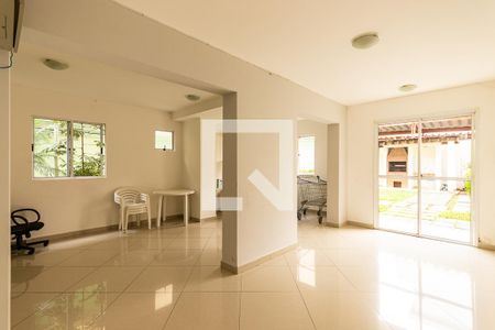 Apartamento à venda com 55m², 2 quartos e 1 vaga Apartamento à venda com 55m², 2 quartos e 1 vagaSalão de festas