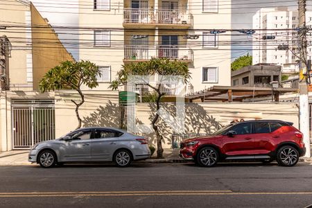 Apartamento à venda com 55m², 2 quartos e 1 vaga Apartamento à venda com 55m², 2 quartos e 1 vagaFachada