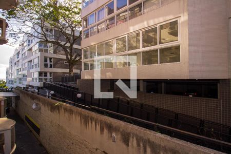 Apartamento à venda com 110m², 2 quartos e 2 vagasVista da Sala