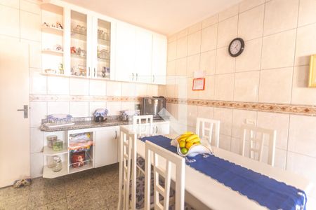 Casa à venda com 162m², 3 quartos e 3 vagas Casa à venda com 162m², 3 quartos e 3 vagasCozinha - casa 1