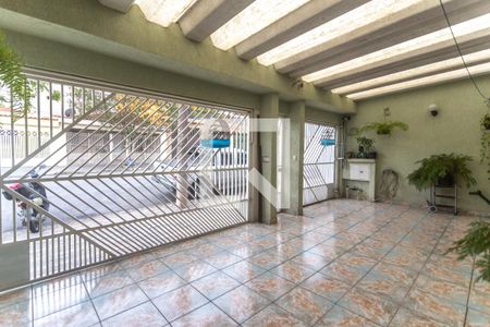 Casa à venda com 162m², 3 quartos e 3 vagas Casa à venda com 162m², 3 quartos e 3 vagasGaragem