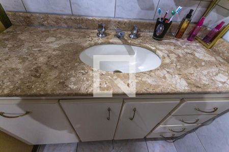 Casa à venda com 162m², 3 quartos e 3 vagas Casa à venda com 162m², 3 quartos e 3 vagasPia