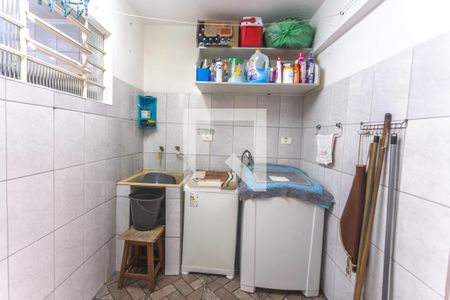 Casa à venda com 162m², 3 quartos e 3 vagas Casa à venda com 162m², 3 quartos e 3 vagasÁrea de serviço