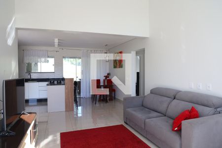 Sala/Cozinha de casa de condomínio para alugar com 3 quartos, 148m² em  São João do Rio Vermelho, Florianópolis