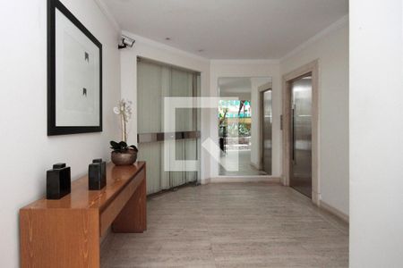 Apartamento à venda com 270m², 4 quartos e 1 vagaHall Social
