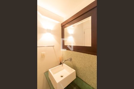 Lavabo de apartamento à venda com 2 quartos, 96m² em Jardim Paulista, São Paulo