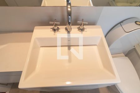 Apartamento à venda com 96m², 2 quartos e 2 vagas Apartamento à venda com 96m², 2 quartos e 2 vagasBanheiro da Suíte 2