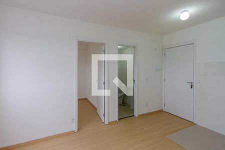 Sala de apartamento para alugar com 2 quartos, 34m² em Santo Amaro, São Paulo