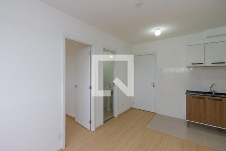 Sala de apartamento para alugar com 2 quartos, 34m² em Santo Amaro, São Paulo