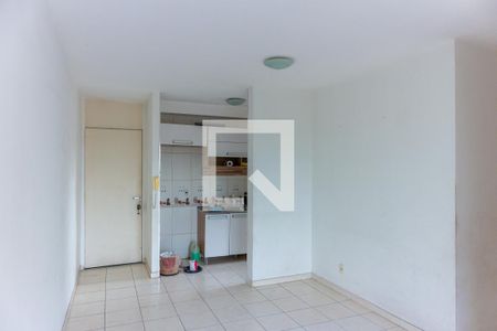 Sala de apartamento para alugar com 3 quartos, 78m² em Centro, Belford Roxo