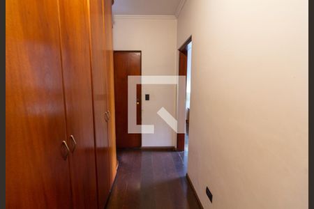 Casa à venda com 424m², 4 quartos e 4 vagasCloset Quarto Suíte 4 Master