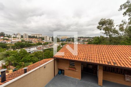 Casa à venda com 424m², 4 quartos e 4 vagasVista Sacada Quarto 1