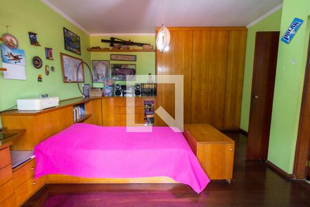 Casa à venda com 424m², 4 quartos e 4 vagasQuarto 3 - Suíte