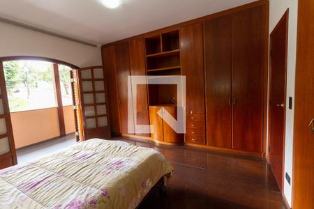 Casa à venda com 424m², 4 quartos e 4 vagasQuarto Suíte 4 Master