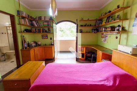 Casa à venda com 424m², 4 quartos e 4 vagasQuarto 3 - Suíte