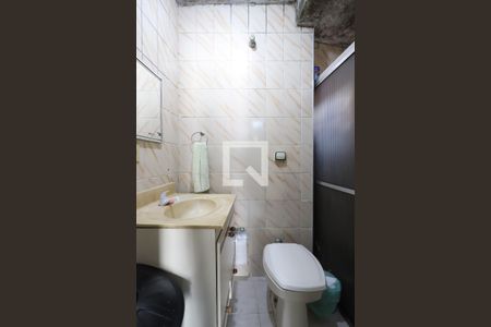 Casa à venda com 200m², 4 quartos e sem vagaBanheiro 2