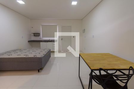 Quarto de kitnet/studio para alugar com 1 quarto, 24m² em Butantã, São Paulo