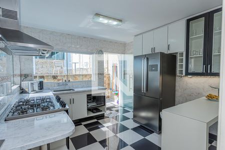 Casa à venda com 285m², 3 quartos e 2 vagasCozinha