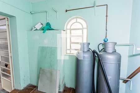 Casa à venda com 285m², 3 quartos e 2 vagasQuarto de serviço - garagem