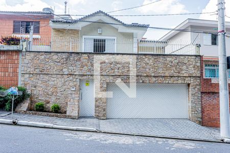 Casa à venda com 285m², 3 quartos e 2 vagasFachada
