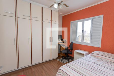 Casa à venda com 285m², 3 quartos e 2 vagasQuarto 2