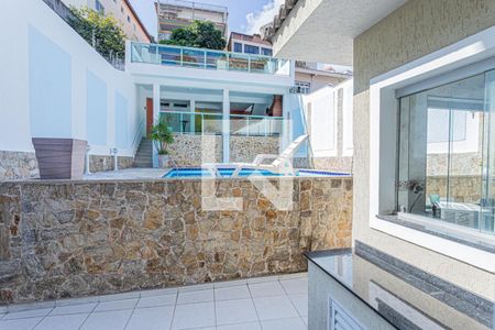 Casa à venda com 285m², 3 quartos e 2 vagasVista Quarto 2