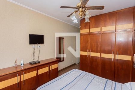 Casa à venda com 285m², 3 quartos e 2 vagasSuite