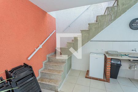 Casa à venda com 285m², 3 quartos e 2 vagasEsacada acesso área de serviços