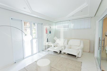 Sala de TV de casa à venda com 3 quartos, 285m² em Jardim Franca, São Paulo